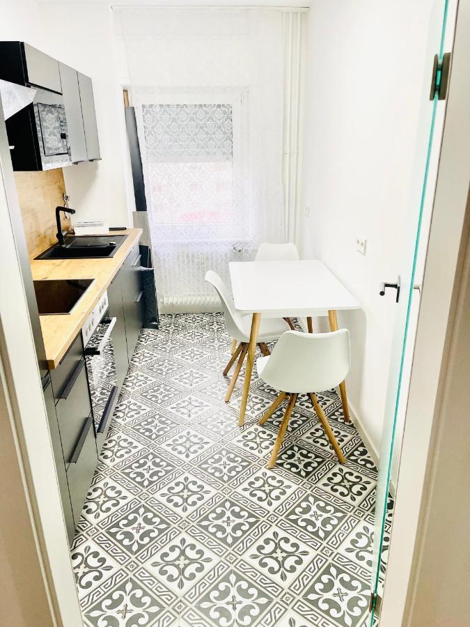 Mc Wohnung Karlsruhe Bagian luar foto